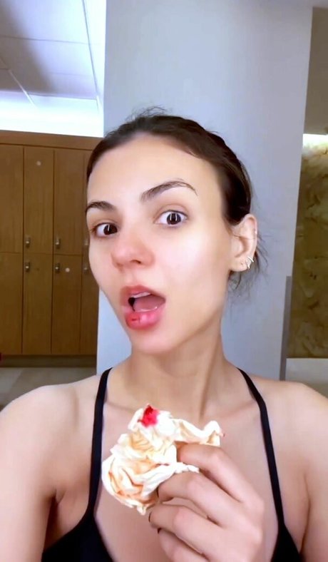 Victoria Justice