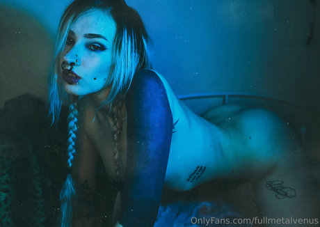 Photo nue de fuite OnlyFans de Fullmetalvenus