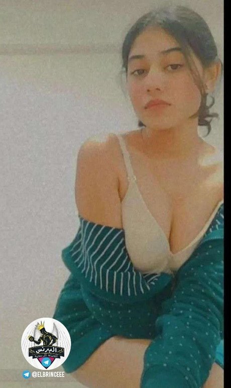Photo nue de fuite OnlyFans de Dhairyavi Bamania