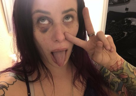 Photo nue de fuite OnlyFans de Shadowkat666