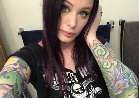 Photo nue de fuite OnlyFans de Shadowkat666