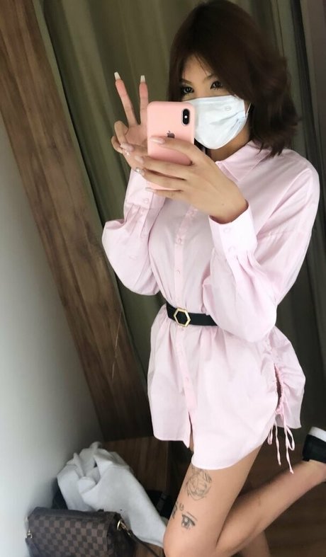 Photo nue de fuite OnlyFans de Yumiiangel