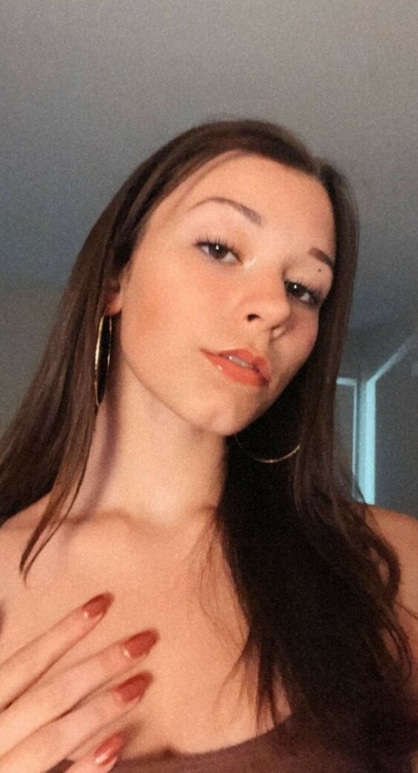 Nikki Woods