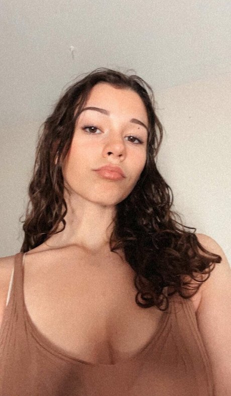 Nikki Woods