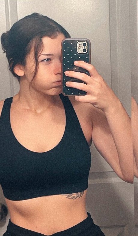 Nikki Woods