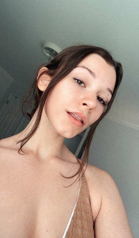 Nikki Woods