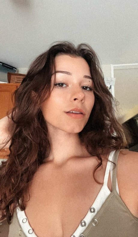 Nikki Woods