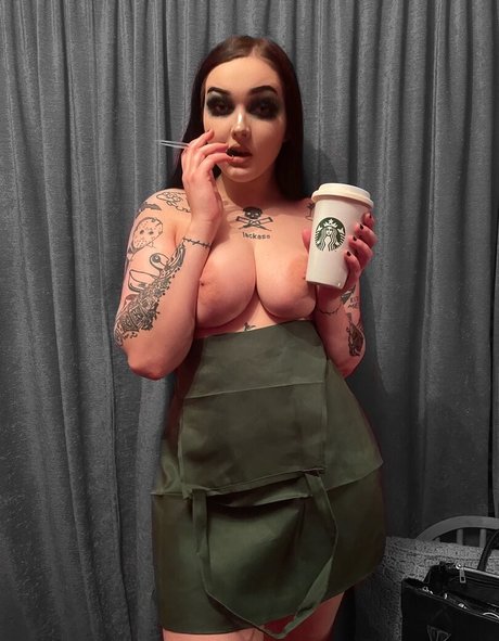 Missspookyrose