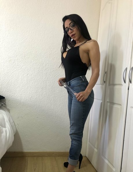 Photo nue de fuite OnlyFans de Nenalatina