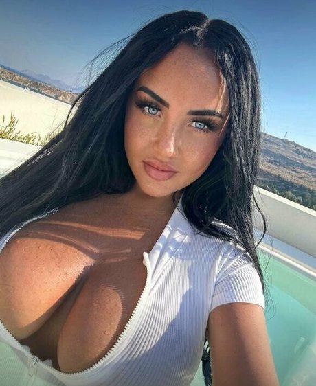Photo nue de fuite OnlyFans de Brunettebabiii