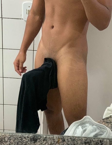 Photo nue de fuite OnlyFans de Marciomendes