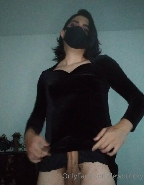 Photo nue de fuite OnlyFans de Lewdtricky