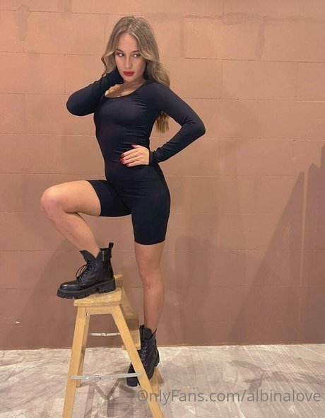 Photo nue de fuite OnlyFans de Albinalove