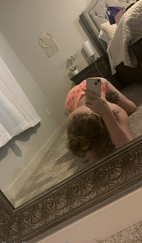 Photo nue de fuite OnlyFans de Layonna Simpson