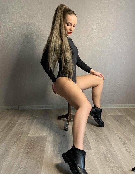 Photo nue de fuite OnlyFans de Kissingk