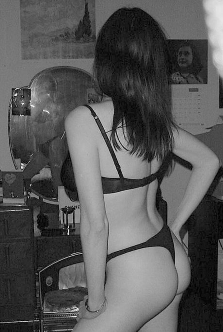 Photo nue de fuite OnlyFans de Clare Davey42