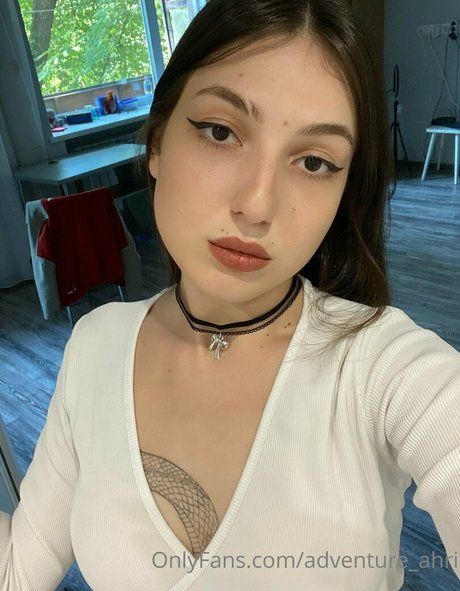 Photo nue de fuite OnlyFans de Adventureahri