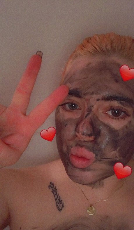 Photo nue de fuite OnlyFans de Crybabyszn