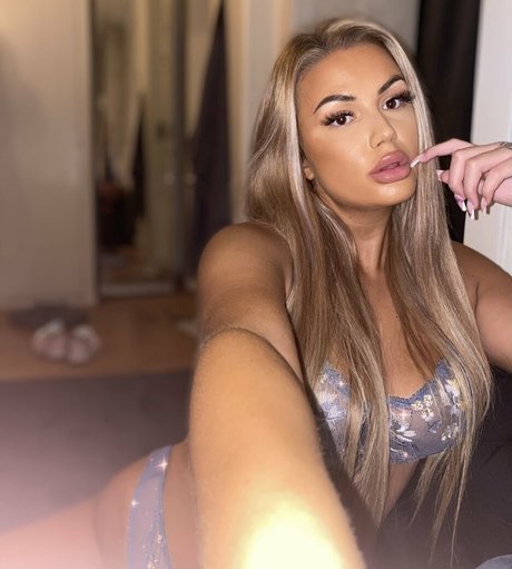 Photo nue de fuite OnlyFans de Vivianangelica