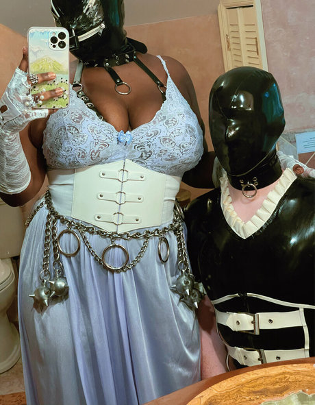 Photo nue de fuite OnlyFans de Nymphenchantress