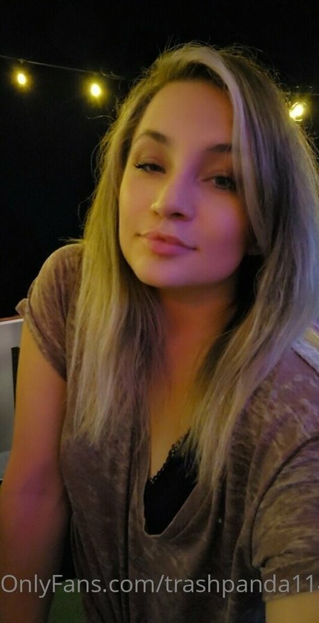Photo nue de fuite OnlyFans de Trashpanda1140free