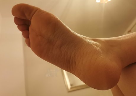 Photo nue de fuite OnlyFans de Frenchmoon69