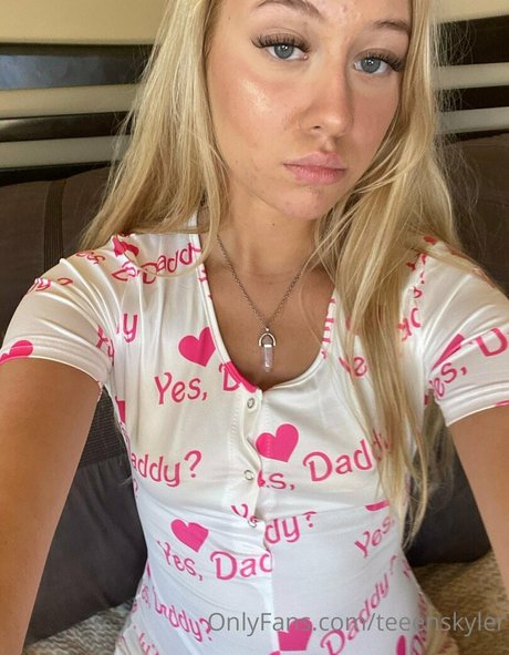 Photo nue de fuite OnlyFans de Teeenskyler