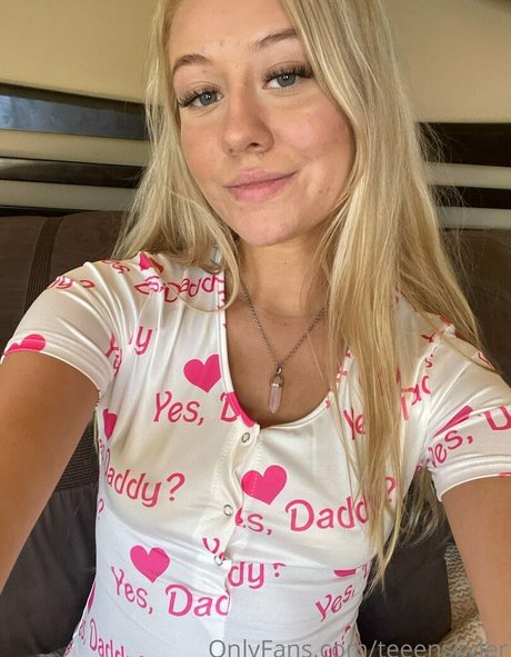 Teeenskyler