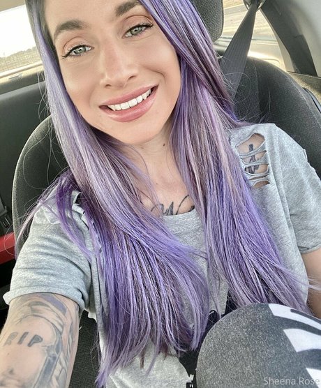 Freesheenarose