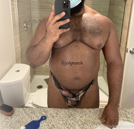 Photo nue de fuite OnlyFans de Jodymuscle