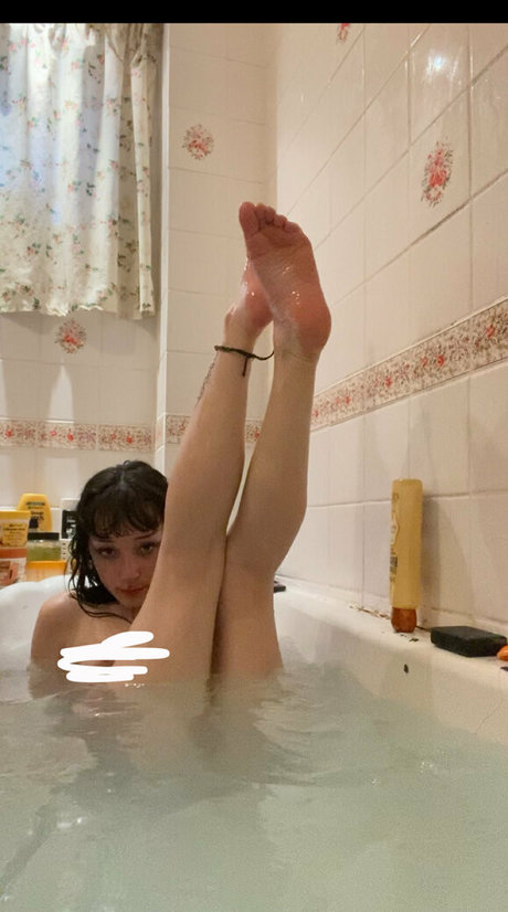 Photo nue de fuite OnlyFans de Sweetlittlehunni