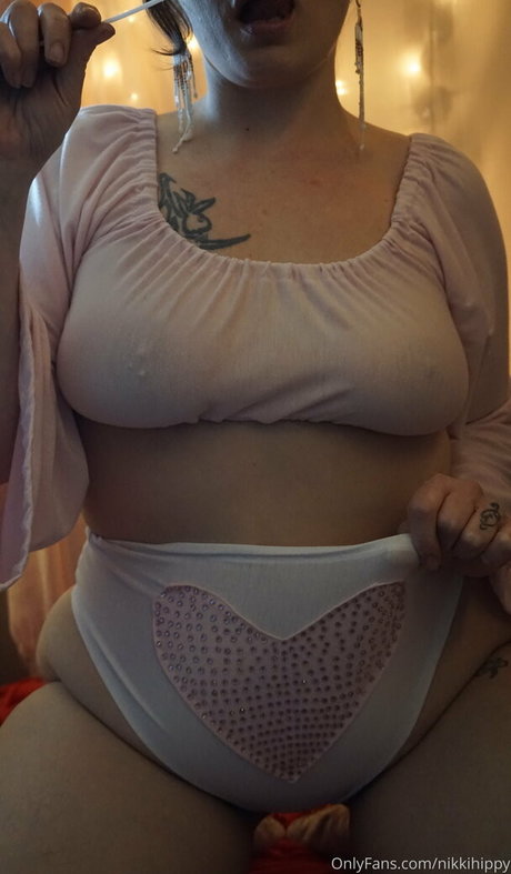 Photo nue de fuite OnlyFans de Nikkihippy