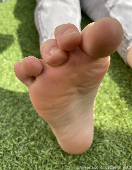 Photo nue de fuite OnlyFans de Footsiewithkitty