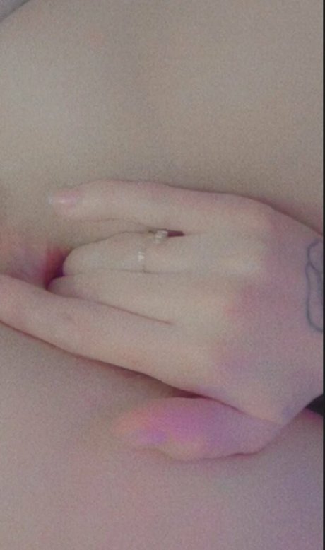 Photo nue de fuite OnlyFans de Gothkitteen