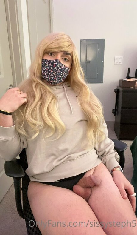 Photo nue de fuite OnlyFans de Sissysteph5