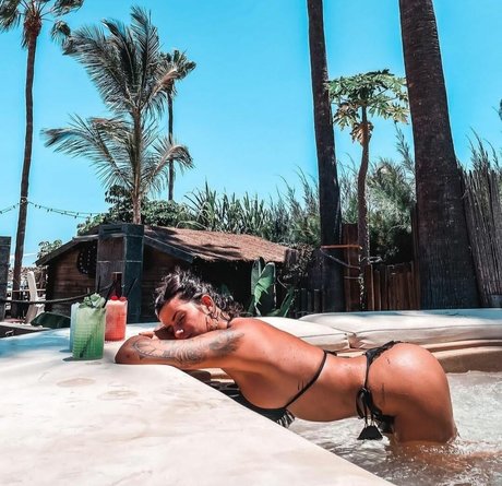 Photo nue de fuite OnlyFans de Lola Ortiz