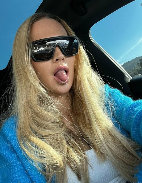 Yourfavoritetennisgirll