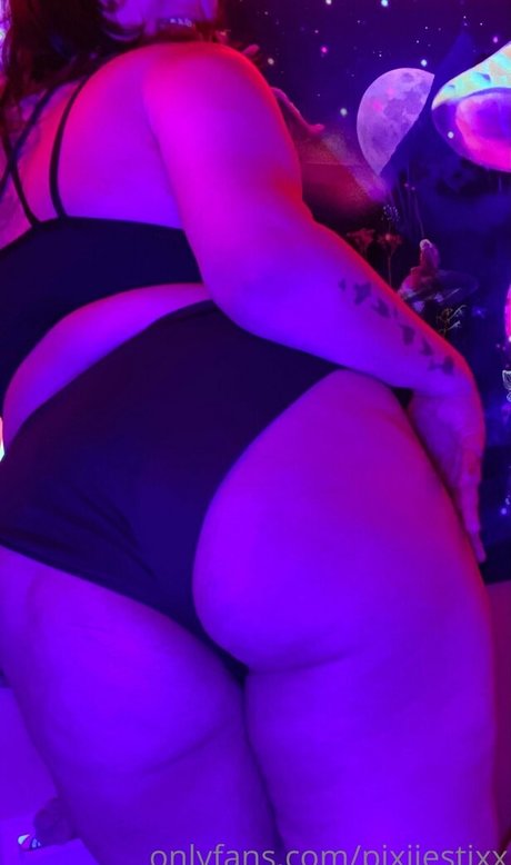 Pixiiestixx
