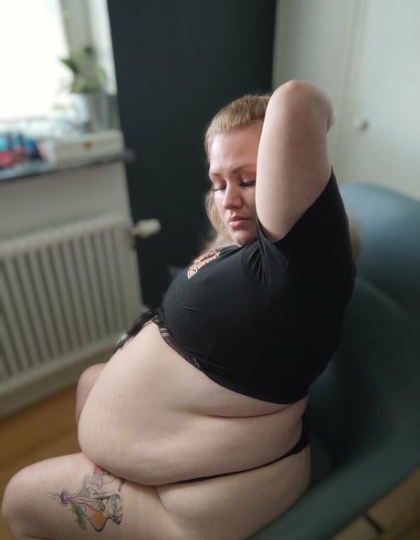 Photo nue de fuite OnlyFans de Swedishbutterball