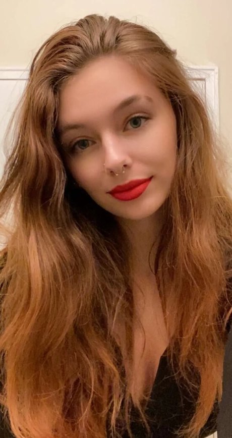 Photo nue de fuite OnlyFans de Lydia Renae