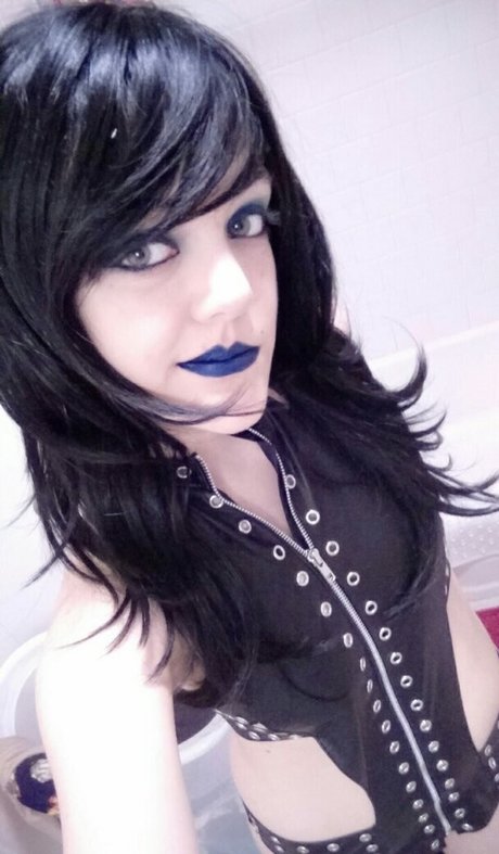 Photo nue de fuite OnlyFans de Mirthfulmollywhop