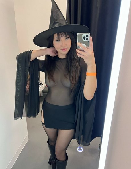 Photo nue de fuite OnlyFans de Ceces Playground