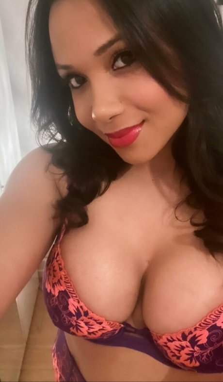 Photo nue de fuite OnlyFans de Camila Mattoli