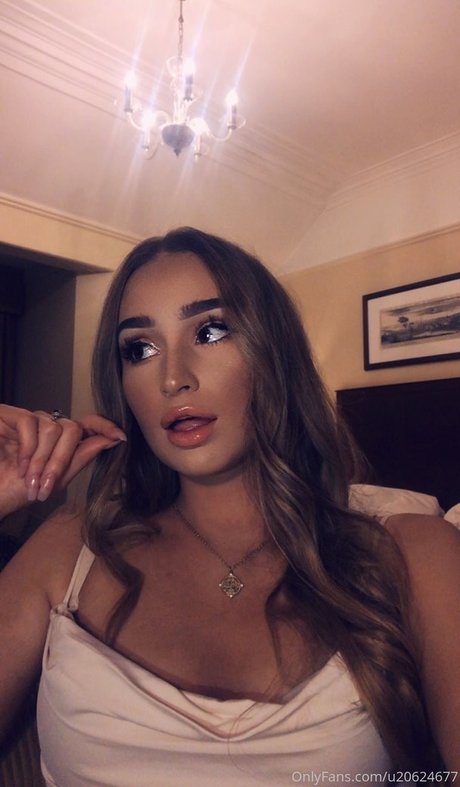 Chloe Marshall