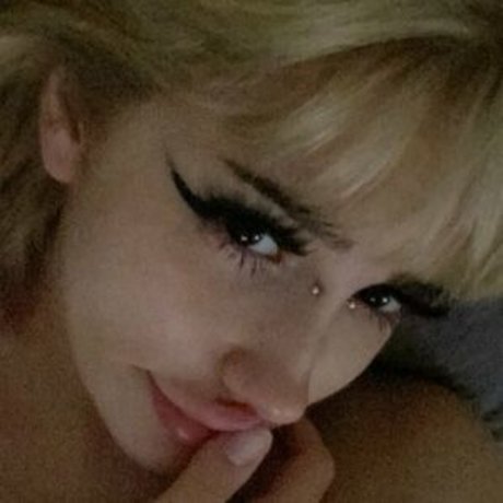 Photo nue de fuite OnlyFans de Noodle Noodlesriu