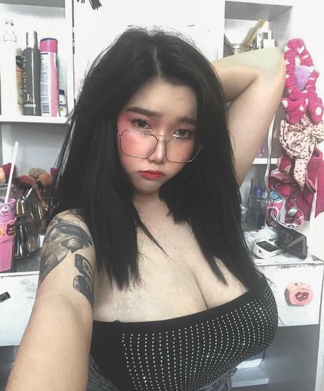 Photo nue de fuite OnlyFans de Yes Give