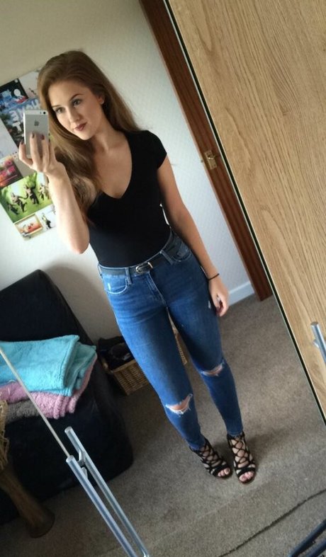 Chloe Rock