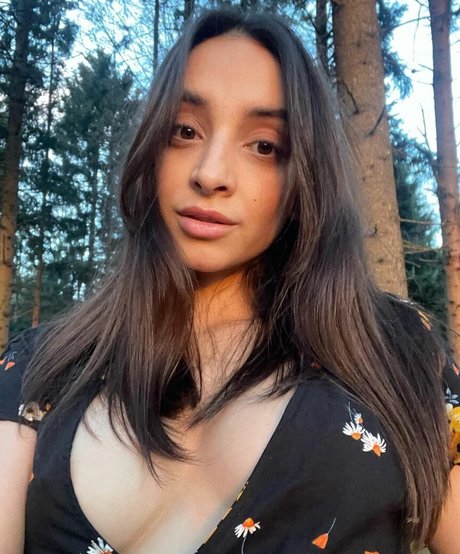Olivia Linz