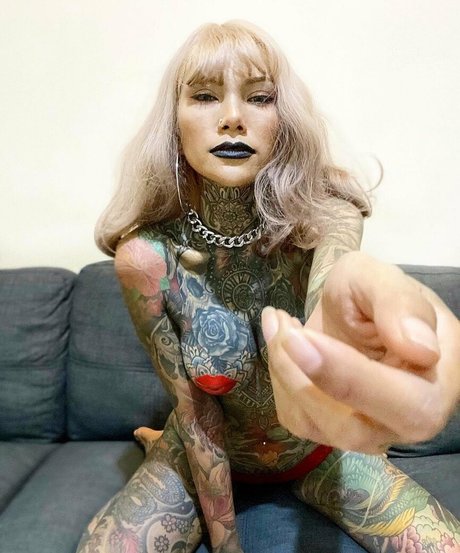 Photo nue de fuite OnlyFans de Sourheart1