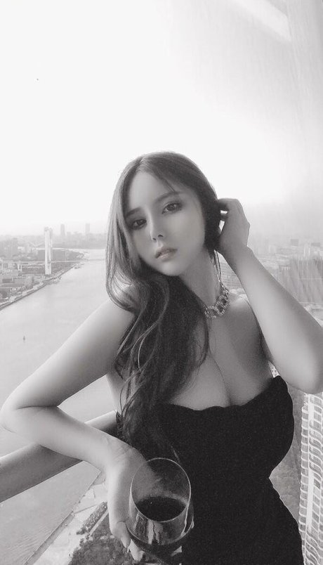 Photo nue de fuite OnlyFans de Lydia Yuna